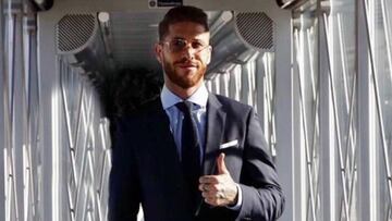 Sergio Ramos viajando a Dortmund con el Real Madrid, septiembre 2017.