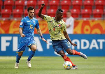 La Selección llegó a cuartos de final con la ilusión de hacer historia pero un error al comienzo del partido y un expulsado al final, arrebata la opción de llegar a semifinal.