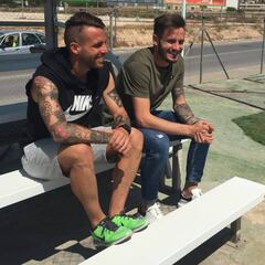 Saúl y Aarón Ñíguez estuvieron en el entrenamiento del Elche