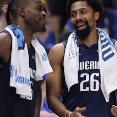 El increíble bonus de Dinwiddie: un dólar por ser campeón de la NBA