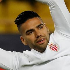 Falcao vuelve a entrenar pero Jardim no lo arriesgará