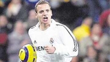 <b>AL RESCATE. </b>Soldado espera ayudar de nuevo al filial con sus goles.