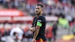 El chascarro de Hazard en pleno himno: ¡la cámara le jugó una mala pasada!