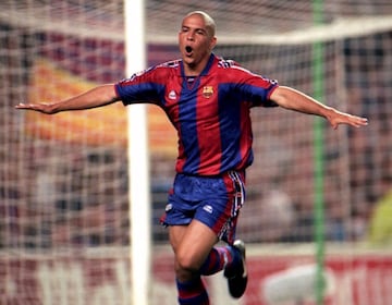 El magnífico delantero sólo jugó una temporada en el Barcelona, la 96-97.