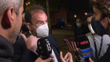 El enfado de Ángel Torres con la prensa por Míchel entre insultos de la afición a los periodistas