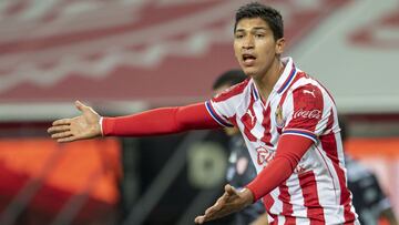 Ángel Zaldívar: "A Chivas se le tira más que a otros equipos"
