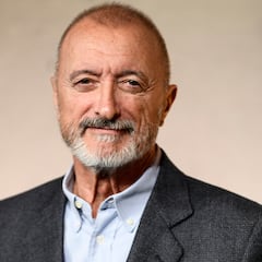 Rufián se deshace en elogios hacia Pérez-Reverte y el escritor reacciona con mucha clase: “Como un caballero”