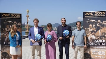 Patricia Rodriguez delClub de Tenis, Gustavo Santoscoy, CEO promotor del torneo
Goizane Álvarez, Diputada Foral, Ki Gabarain, concejal de Deportes, Roberto Ramajo,de la Diputacion
