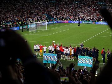 La selección de Inglaterra celebra el pase a la final de la Eurocopa.
