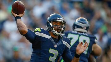 SEATTLE, WA - AUGUST 25: Quarterback Russell Wilson #3 of the Seattle Seahawks passes against the Dallas Cowboys at CenturyLink Field during a preseason game on August 25, 2016 in Seattle, Washington.   Otto Greule Jr/Getty Images/AFP
 == FOR NEWSPAPERS, INTERNET, TELCOS &amp; TELEVISION USE ONLY ==