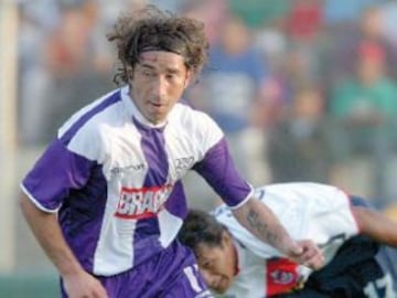 9 futbolistas chilenos vistieron la camiseta del cuadro peruano: Fernando Martel, Fernando Meneses, Francisco Huerta, José Letelier, Oscar Wirth, Osvaldo Hurtado, Parcko Quiroz, René Pinto, Rodrigo Pérez (en la foto).