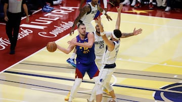 Los Mavericks sacan músculo