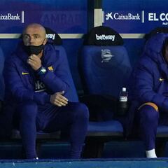 Barcelona fall eight points behind Real Madrid