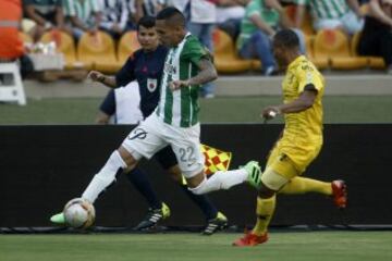 Con goles de Berrío y Guerra, Nacional estrena título