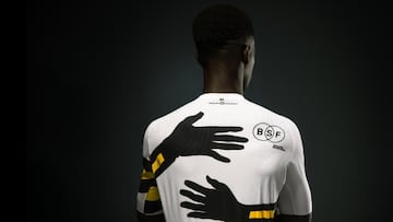 AS sortea el maillot solidario de La Vuelta