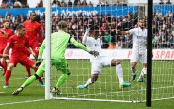 Leroy Fer opens the scoring at the Liberty stadium. Min.8