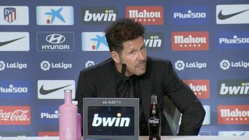 Señal de televisión en directo: rueda de prensa de Simeone