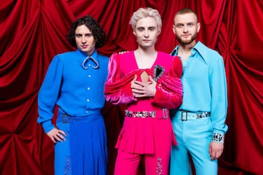 Banda ucraniana que fusiona rock alternativo con elementos tradicionales, creando una atmósfera intensa y emotiva.