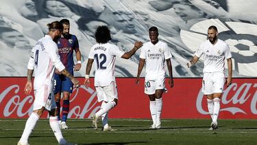 Ya no comemos en la misma mesa