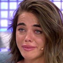 Violeta de 'Supervivientes': "He tenido rollitos con futbolistas del Real Madrid"