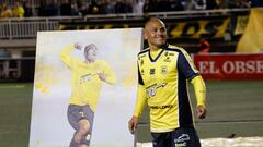 “Suazo me apoyó en los peores momentos de mi carrera... Fue como un padre, siempre estuvo pendiente de mí”