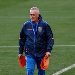 Acercan a Gustavo Alfaro al América