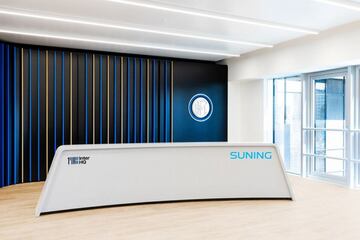 El conjunto italiano inaugura su nueva sede del club: Inter HQ. Las nuevas oficinas en Viale Liberazione son altamente incoativas innovadoras y modernas.