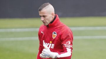 18/01/20
 ENTRENAMIENTO DEL VALENCIA CF - 
 JAUME DOMENECH