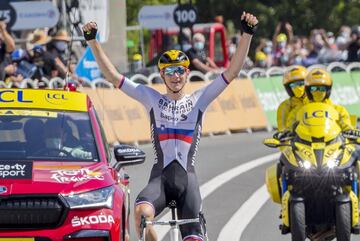 El ciclista esloveno del Bahrein Victorius logr¨® en 2013 el Campeonato Mundial Sub-23 en Florencia. A sus 26 a?os, el rodador ha conseguido ganar dos etapas en el ¨²ltimo Tour de Francia y colgarse el oro en los Campeonatos de Eslovenia de Ciclismo en Ruta. En 2019, gan¨® una etapa del Giro de Italia y acumula varias victorias de etapa en vueltas menores.