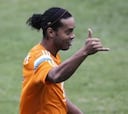 Ronaldinho debutará ante Gremio, el club que le vio nacer