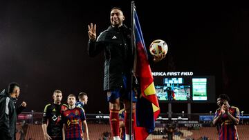 Con dos potentes remates y un penal celebraron en el America First Field.