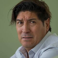 Iván Zamorano: "Viví con mucha intensidad los clásicos contra Chivas"