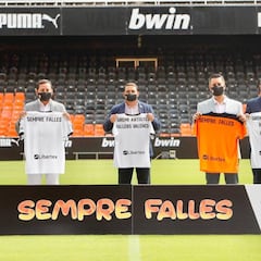 El Valencia regalará un ninot a cada equipo que visite Mestalla