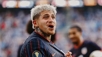 Diego Luna: "There's one thing on my mind, the World Cup"