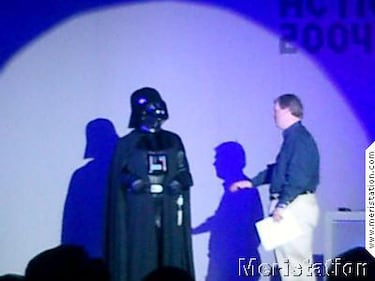 Activision España se presenta en el Activate 2004