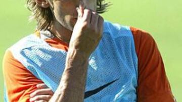 <b>RESIGNADO. </B>Angulo, que ha sido calificado por el <i>Bild</i> como "el jugador más guerro de Europa", ha pedido disculpas por su actitud.