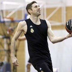 El Real Madrid recupera a Causeur para el segundo asalto