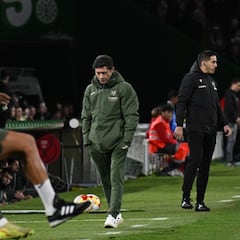 Marcelino, ante el milagro de ganar en casa al Barcelona
