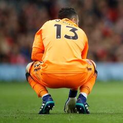 El futuro de Ospina estaría en duda con Luis Enrique como DT