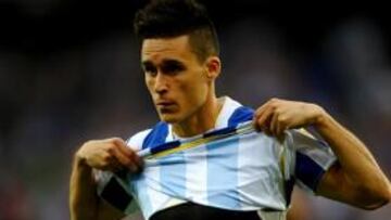 Callejón y la camiseta de Jarque.