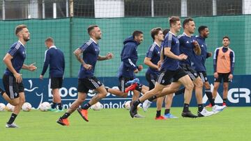 Los navarros durante la sesión de hoy