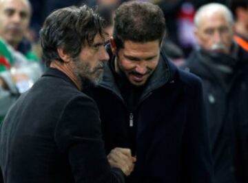 Diego Simeone y Quique Sánchez Flores.