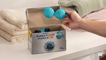 De acuerdo con la descripción del producto, el detergente incluye 24 cápsulas con una fórmula de última generación que las hace idóneas tanto para ropa blanca como de color.