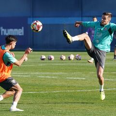 Genaro pone su renovación en segundo plano