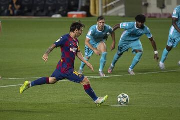 2-0. Leo Messi marcó de penalti el segundo tanto.
