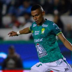 Tesillo, un colombiano más que suena para la defensa de Boca