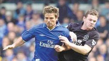 <b>DE LUCAS, EN EL CHELSEA. </b>Y le acosa Rooney, entonces en el Everton.