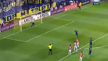 ¡Benedetto rompió el arco en el segundo penal tras errar el primero y La Bombonera explotó!