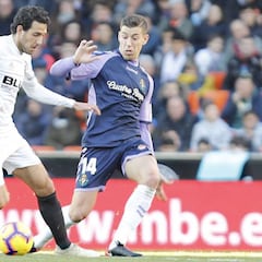 1x1 del Valencia: Parejo, capitán de la nave hacia la Champions