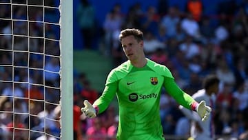 Barcelona's German goalkeeper Marc-Andre ter Stegen reacts during the Spanish league football match between Getafe CF and FC Barcelona at the Col. Alfonso Perez stadium in Getafe on April 16, 2023. (Photo by OSCAR DEL POZO / AFP) (Photo by OSCAR DEL POZO/AFP via Getty Images)